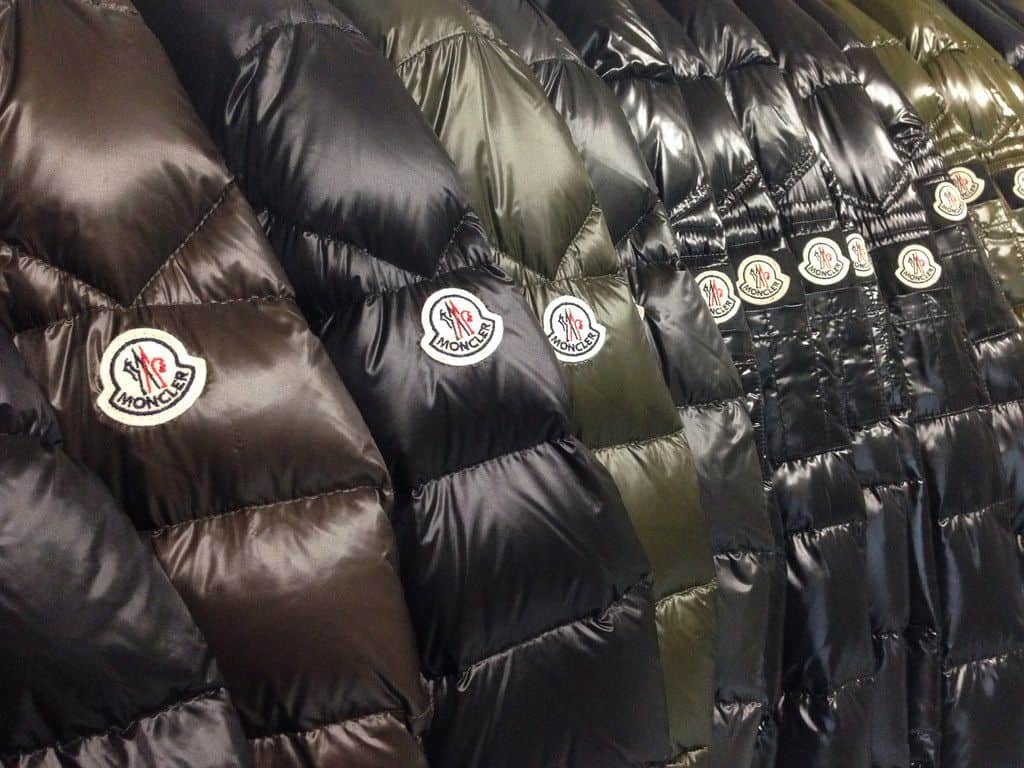 moncler maya badge