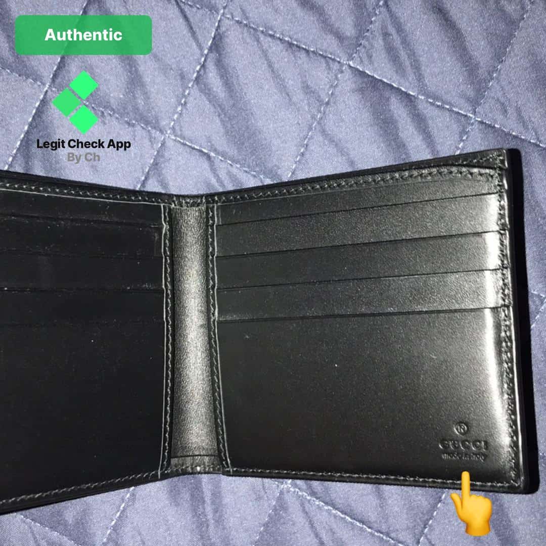 gucci wallet inside