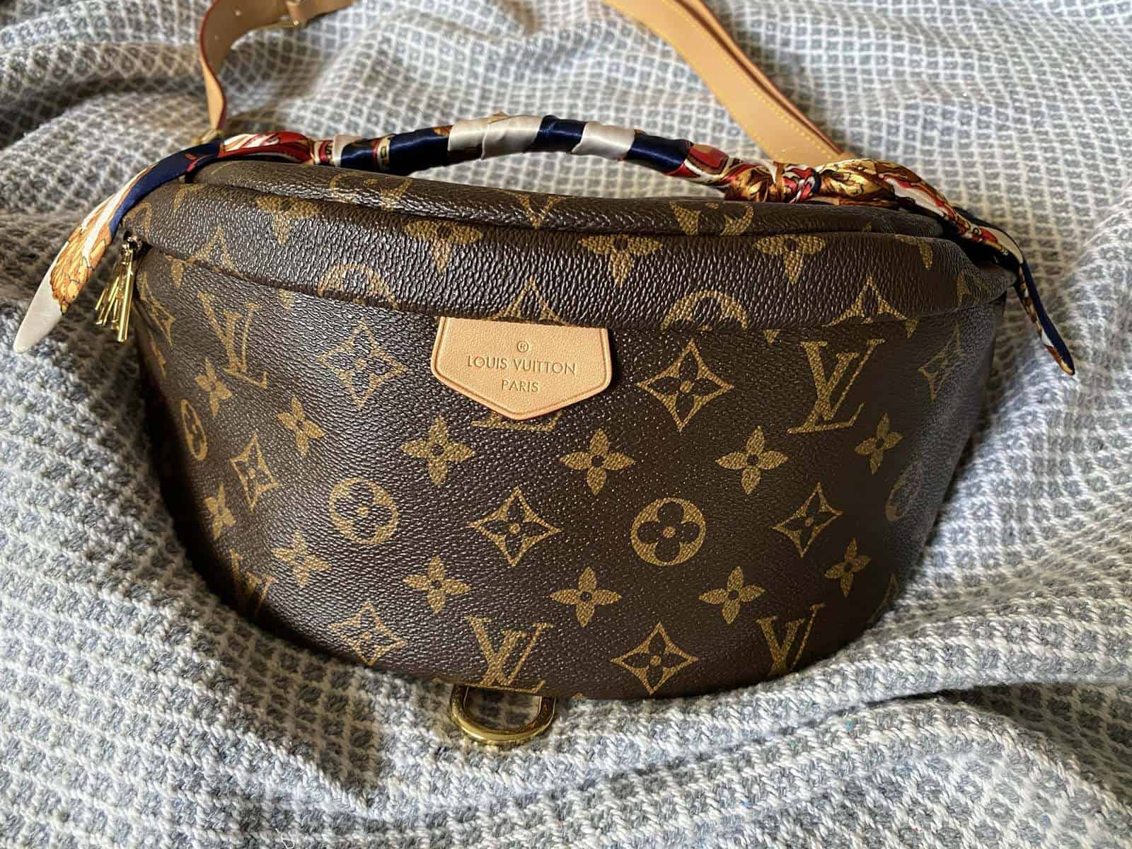 how do you know louis vuitton bag is real
