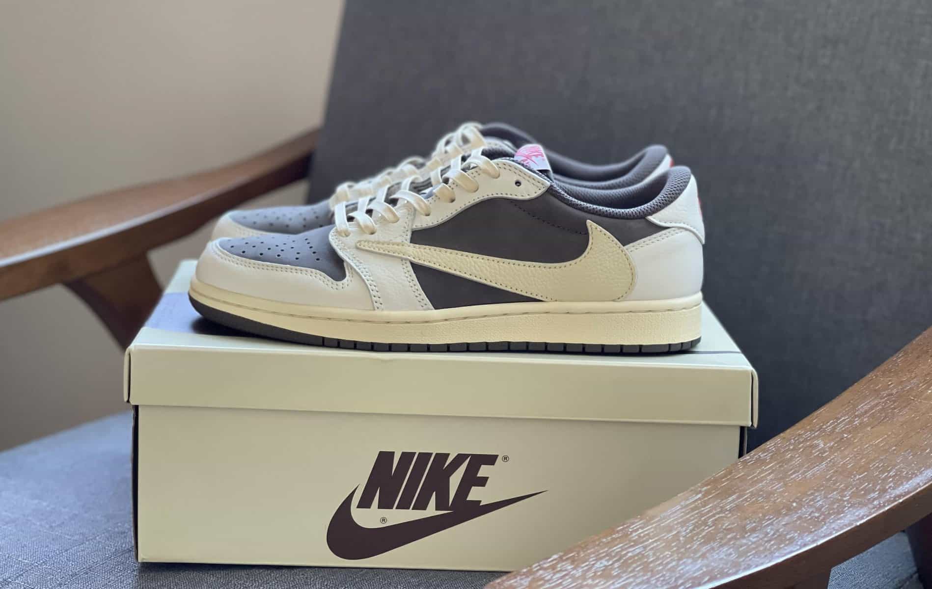 Air Jordan 1 Retro Low Travis Scott Reverse Mocha Flash Sales ...